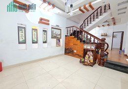 Nhà 3 tầng, 3 mê, 70m2, Trung tâm quận Thanh Khê, Đà Nẵng chỉ 2 tỷ 5 vài chục