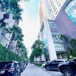 Cần bán 3PN chỉ với 4.4 tỷ, DT 160m2 lô góc view thoáng sổ đỏ CC lâu dài