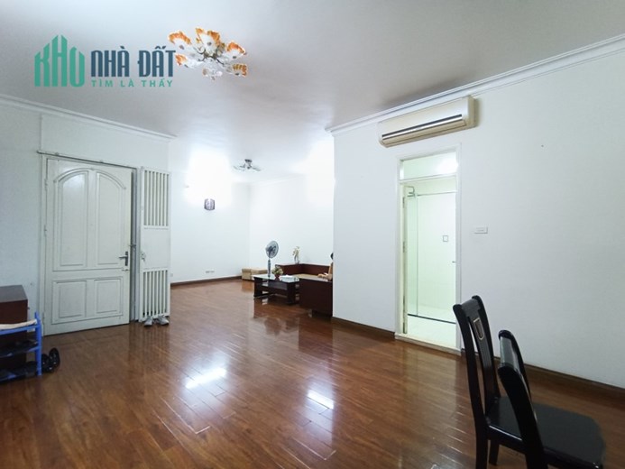 Hàng hiếm! 2PN2WC diện tích 115m2 giá 4.62 tỷ tòa 17T3 Hoàng Đạo Thúy