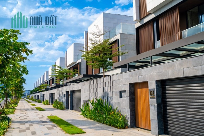 Giảm 2 tỷ. Bán lô đất Vũ Văn Cẩn cạnh sông. Giá chỉ 3 tỷ
