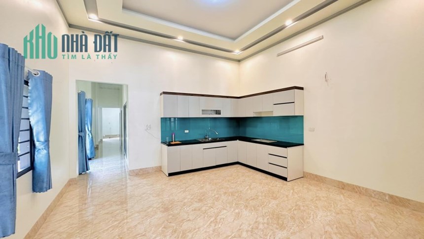 Bán Nhà Mặt Tiền Công Viên, Ngang 5 Mét, Kinh Doanh Tốt, Ngợp 7 Tỷ