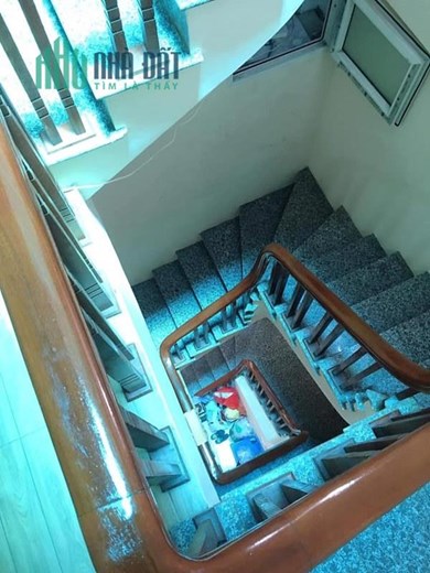 Bán nhà Tô Hiệu: 30,4mx 5 tầng, tặng nội thất, Ở ngay- Giá : 3,5 tỷ