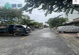 Bán gấp nhà hẻm xe hơi, Nguyễn Văn Tăng, Long Thạnh Mỹ Thủ Đức, gần chợ, 90m2, giá cưa đến 4 tỷ.
