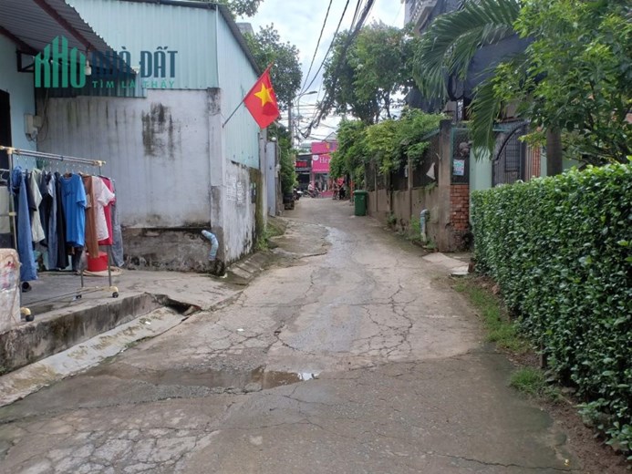 Bán gấp nhà hẻm xe hơi, Nguyễn Văn Tăng, Long Thạnh Mỹ Thủ Đức, gần chợ, 90m2, giá cưa đến 4 tỷ.