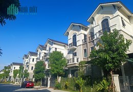 Bán nhanh căn Villa 135m2 giá rẻ gọi ngay 0988447838 làm việc chính chủ.