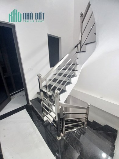 BÁN GẤP NHÀ HAI BÀ TRƯNG – NHÀ MỚI KOONG , NGÕ THÔNG – SỔ RIÊNG – 50M2 X 5 TẦNG X 6.2 TỶ