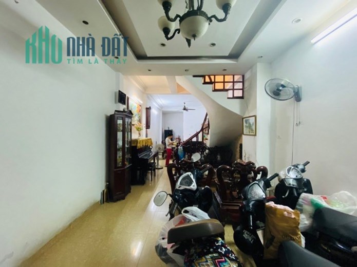 ĐÊ LA THANH-ĐỐNG ĐA HÀ NỘI NHÀ ĐẸP SẴN Ở NHÀ THOÁNG 34mx4T mt 4.2 NHỈNH 4T7 THƯƠNG LƯỢNG