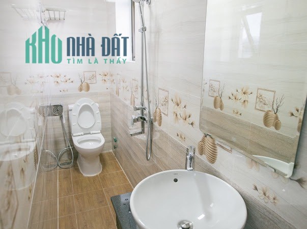 Cho thuê phòng ks 3.5 triệu bao điện nước tại đà lạt