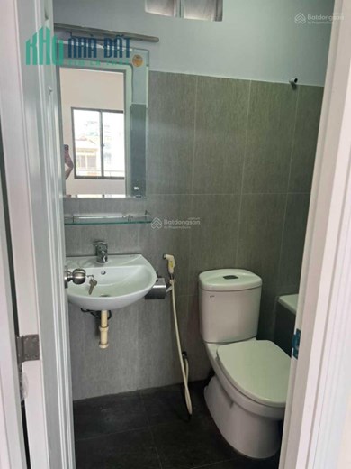 Cho thuê căn hộ dịch vụ, full nội thất, phòng mới, xách valy vào ở ngay