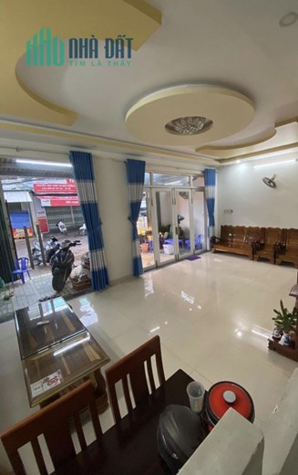 Bán nhà 3 tầng kinh doanh mặt tiền Lương Định Của ngay Chợ Vĩnh Ngọc  tp Nha Trang . 3.5 Tỷ