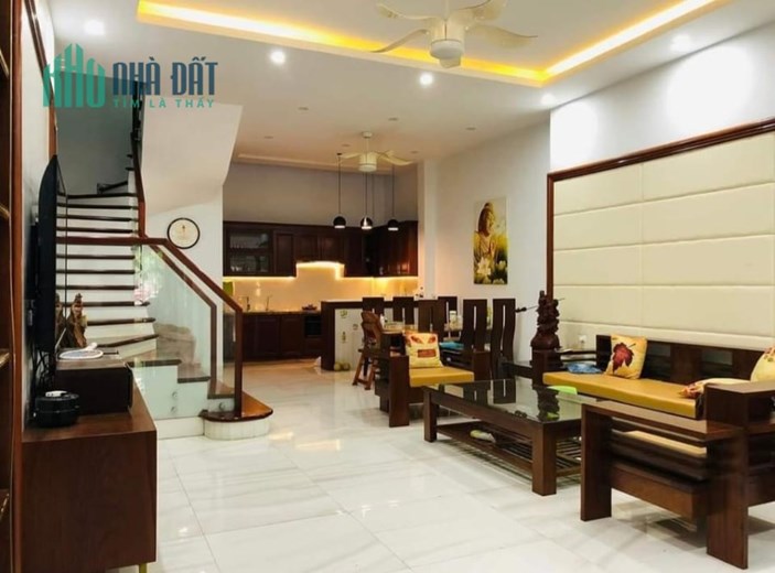 Bán nhà  Gần Trường Tiểu Học Thụy Phương, 10m ô tô tránh. 6 Tầng 3.6 Tỷ,
Bắc Từ Liêm 0965283789