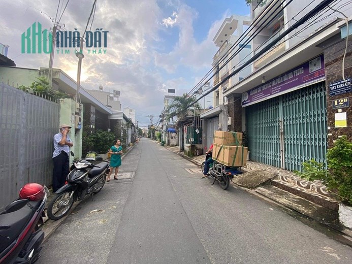 Chính chủ cần bán nhà tại MTKD Đường 16 - Bình Hưng Hòa A, Bình Tân , TP Hồ Chí Minh