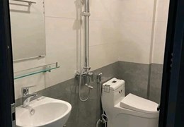 NHÀ TT ĐÔNG ANH - NGÕ THÔNG - TÔ VÀO NHÀ - Ô CHỜ THANG MÁY 70M 4TẦNG GIÁ 4.X TỶ.