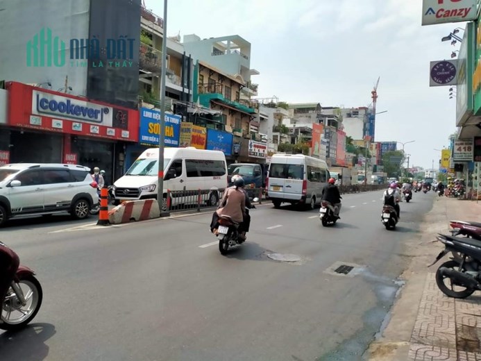 Định Cư Úc Bán Gấp Nhà Mặt Tiền Hoàng Văn Thụ, Víp Tân Bình, 81m2, 3 Tầng Mới, Nhỉnh 18 Tỷ TL.