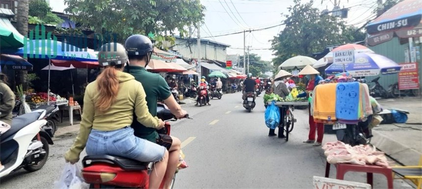 Bán Nhà Mặt Tiền Bùi Văn Ngữ Ngay Chợ Ba Bầu Kinh Doanh