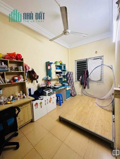 bán nhà 3 tầng, ngay ngã 3 đường Đông Ngạc - giao Thụy Phương 👉 40m2 - giá 2,45 tỷ