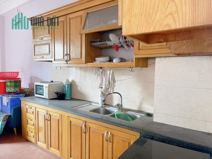 BÁN GẤP nhà mặt phố Trần Cung- 65m x 4T- vỉa hè 5m- ô tô tránh- nhỉnh 12 tỷ.