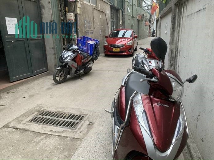 Bán nhà Nam Dư, Hoàng Mai, ô tô qua nhà, nhà dân xây, thoáng mát 40 m2, 3 tỷ 600