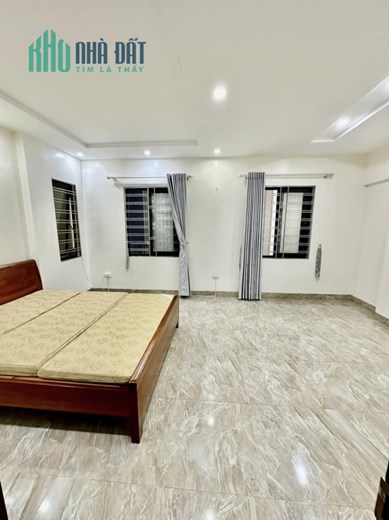 "Bán nhà Khương Hạ,36m2,5 tầng,6.3m,4.5 tỷ, nội thất đầy đủ, ngõ rộng"