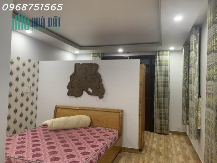 Nhà Mặt Tiền Kinh Doah  Kế Cao Đẳng Kinh Tế Đối Ngoại,Phước Bình , Tp.Thủ Đức 7,4 Tỷ
