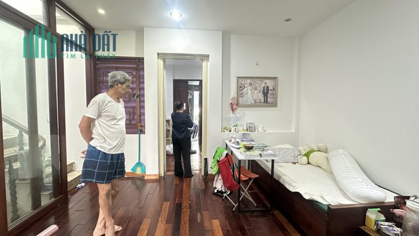 Bán nhà MP Trường Chinh 80m2 x5Tầng, Kinh doanh, vỉa hè, 2 mặt thoáng, giá 19.5 tỷ LH: 0969693855