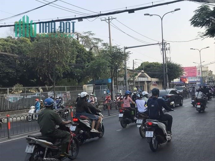BÁN NHÀ MẶT TIỀN HIẾM, PHỐ TÀI CHÍNH LÝ THƯỜNG KIỆT, TÂN BÌNH - 444M2 NGANG 4,5M, 4 TẦNG - HƠN 90 TỶ