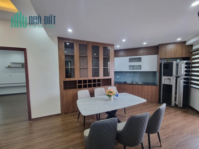 💥Chung cư CT5 Đơn nguyên 3, Nguyễn Cơ Thạch 123m2, 3PN, 3VS, Full đồ, 4.28 tỷ💥