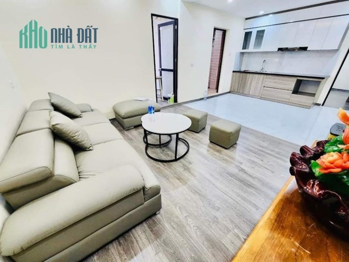 Bán Căn Hộ Tập Thể 2,45 tỷ Giải Phóng - Phố Vọng 3 PN Đẹp Long Lanh