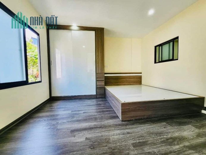 Bán Căn Hộ Tập Thể 2,45 tỷ Giải Phóng - Phố Vọng 3 PN Đẹp Long Lanh