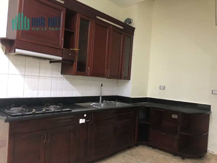 Cần Tìm Khách Thuê Nhà Riêng Biệt Hoàng Hoa Thám, quận Ba Đình