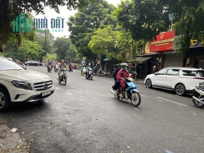 Cần Tìm Khách Thuê Nhà Riêng Biệt kinh doanh mặt phố Hàng Bông, Hoàn Kiếm