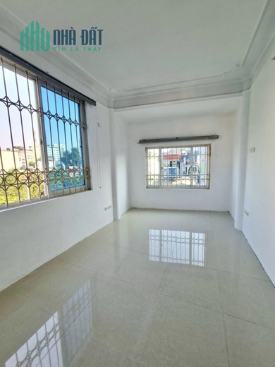 Chính Chủ Nhờ Cho Thuê Nhà Nguyên Căn Đẹp  mặt phố Hàng Bông, quận Hoàn Kiếm