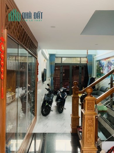 Bán Nhà Ung Văn Khiêm Bình Thạnh. DT: 64m2. LH: 0932155399.