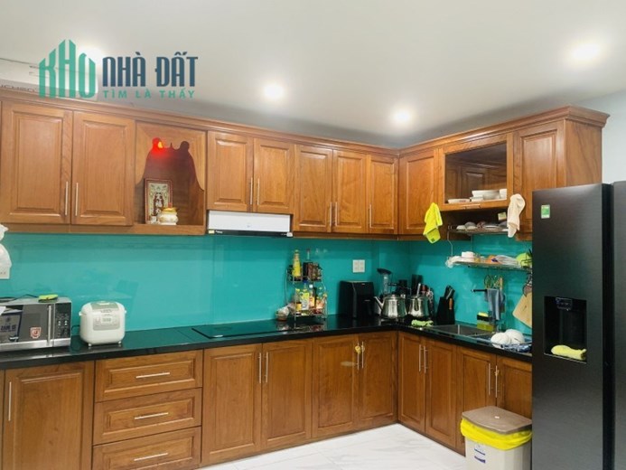 Bán Nhà Ung Văn Khiêm Bình Thạnh. DT: 64m2. LH: 0932155399.
