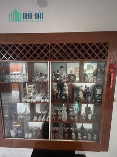Bán Nhà Ung Văn Khiêm Bình Thạnh. DT: 64m2. LH: 0932155399.