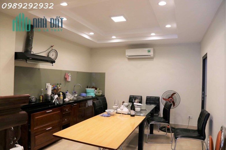 Bán nhà Đặng Văn Ngữ,Đống Đa.Thang máy,Oto,Kinh doanh.DT: 65mx5t,15 tỷ