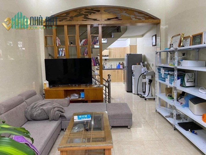 VC231. CHO THUÊ NHÀ NGÕ VĂN CAO 3 NGỦ FULL ĐỒ
