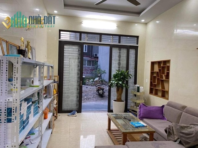 VC231. CHO THUÊ NHÀ NGÕ VĂN CAO 3 NGỦ FULL ĐỒ