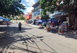 Chính chủ bán nhà 1 trệt 3 lầu Đối diện Chợ Tăng Nhơn Phú A kinh doanh mọi ngành nghề lh 0966943807