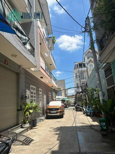 BÁN NHÀ - HƯƠNG LỘ 2 - BÌNH TÂN - HẺM 6M - 4,5MX12,5M - 4 TẦNG ĐẸP - GIẢM GIÁ BÈO