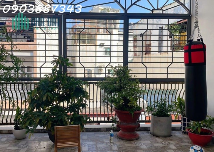 Bán Nhà Chính Chủ HXH Nguyễn Đình Chiểu - Quận 3 - 80m2 - 3Tầng - Chỉ Nhỉnh 18Tỷ .
