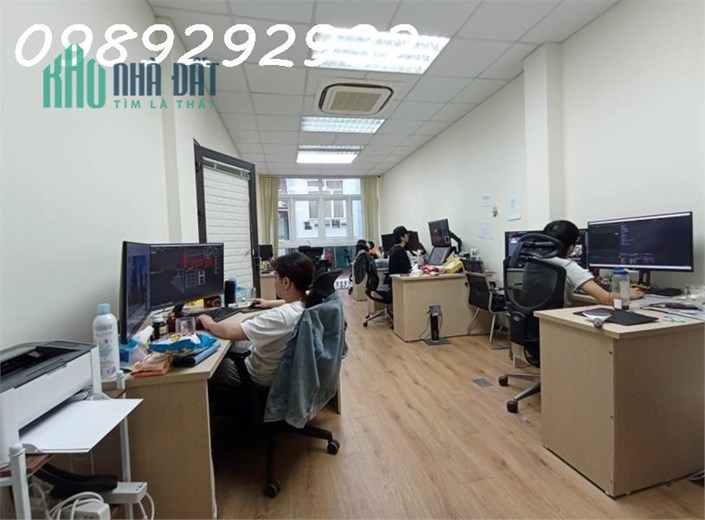 Hot,Nguyễn Phúc Lai,Hoàng Cầu.Kinh doanh sầm uất,2 oto tránh.80m x19tỷ