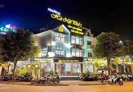 Bán Nhà Mặt Phố Vip Liễu Giai-- Căn Góc - Đang cho thuê 60 triệu/tháng