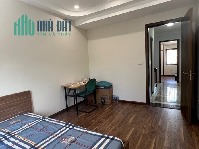Bán nhà ngõ 80 Hoa Lâm, gần oto tránh 40m x 4T chỉ nhỉnh 3 tỷ TL. LH: 0936123469