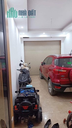 PHÂN LÔ ĐA SỸ, GARA Ô TÔ, FULL NỘI THẤT, VỊ TRÍ ĐẸP