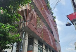 Tòa nhà 7 tầng góc 2MT Bạch Đằng, ngay sân bay TSN
