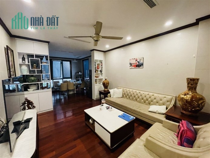 Bán Nhà Phố Thụy Khuê Quận Tây Hồ. 70m Xây 5 Tầng Nhỉnh 20 Tỷ. Cam Kết Ảnh Thật Mô Tả Chính Xác.