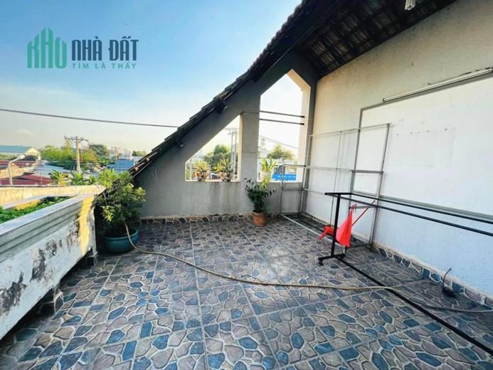 Bán Nhà 3 Tầng Mặt Tiền Dương Công Khi Tân Hiệp Hóc Môn