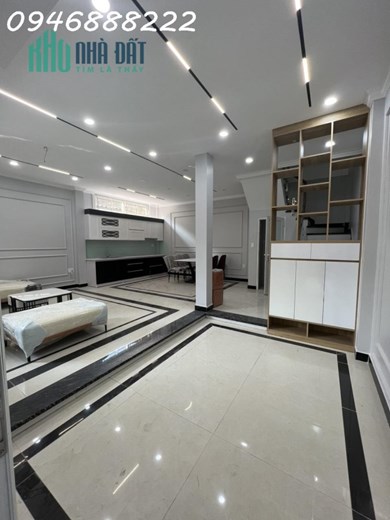 Nhà xây mới sau nhà mặt đường Miếu Hai Xã , Ô tô đỗ cửa ngày đêm