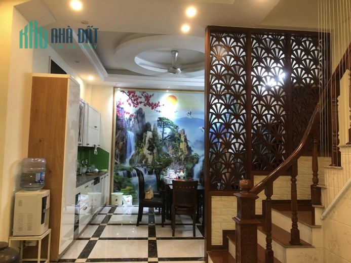 Bán nhà mặt phố kinh doanh, Trâu Quỳ, Gia Lâm, 80m, lô góc, 4 tầng, ô tô, 10 tỷ 6
